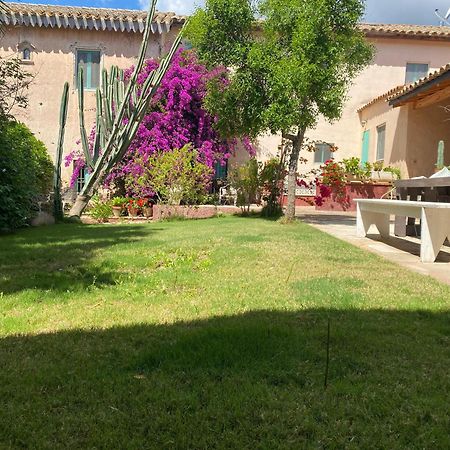Corte Boero Bed&Breakfast Capoterra Buitenkant foto