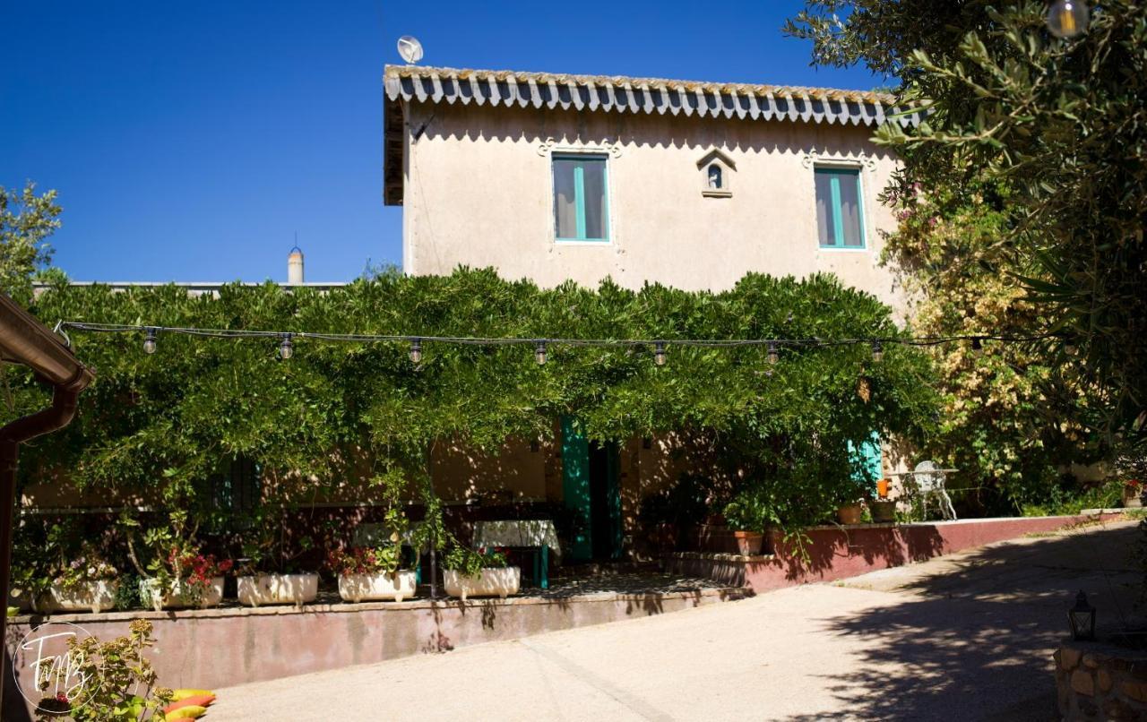 Corte Boero Bed&Breakfast Capoterra Buitenkant foto